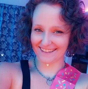 Meet your Posher, Veronica